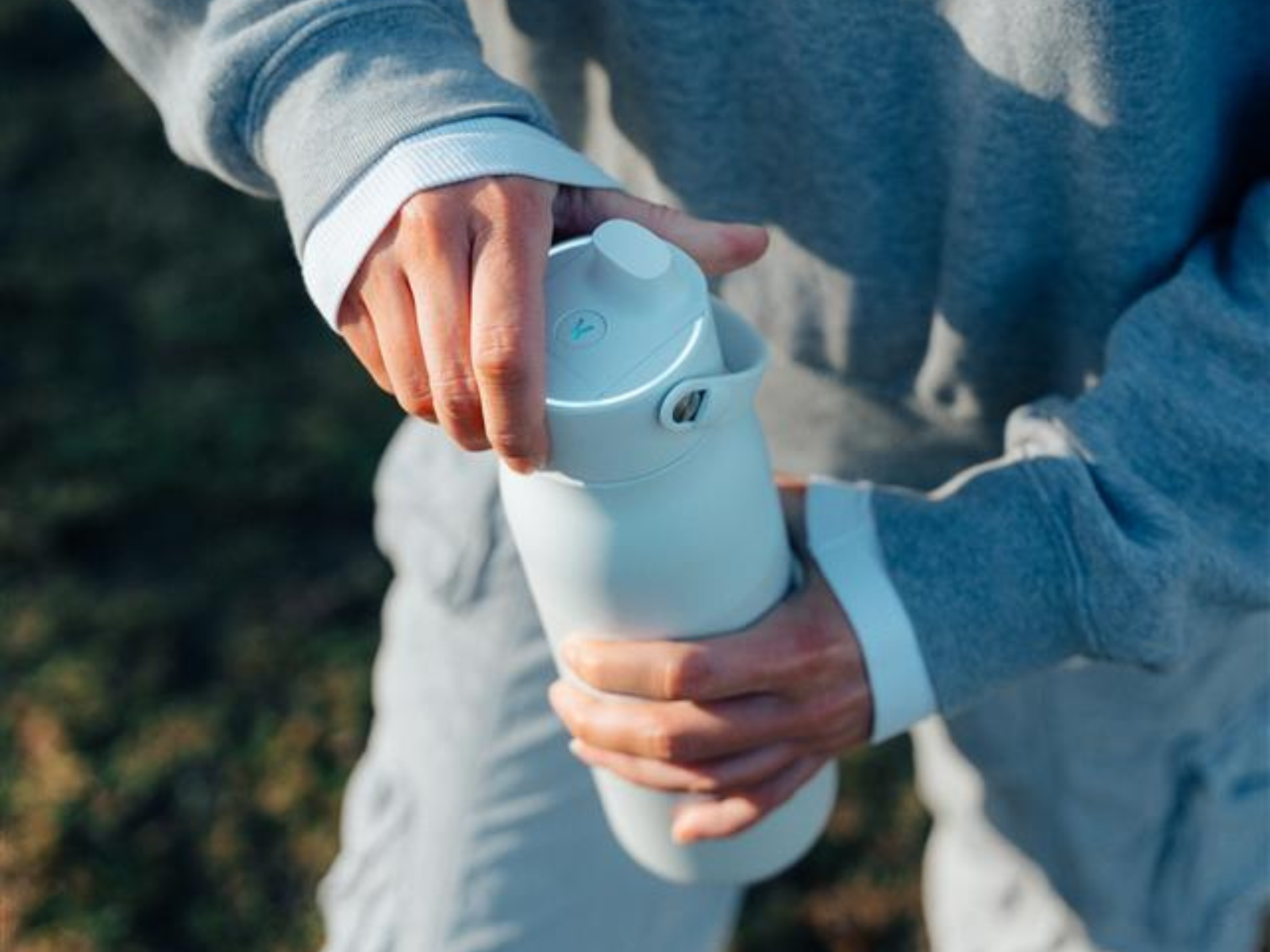 BRITA LARQ iQ Filter-Trinkflasche Aktivierung der Selbstreinigungsfunktion bei der BRITA LARQ iQ Filter-Trinkflasche