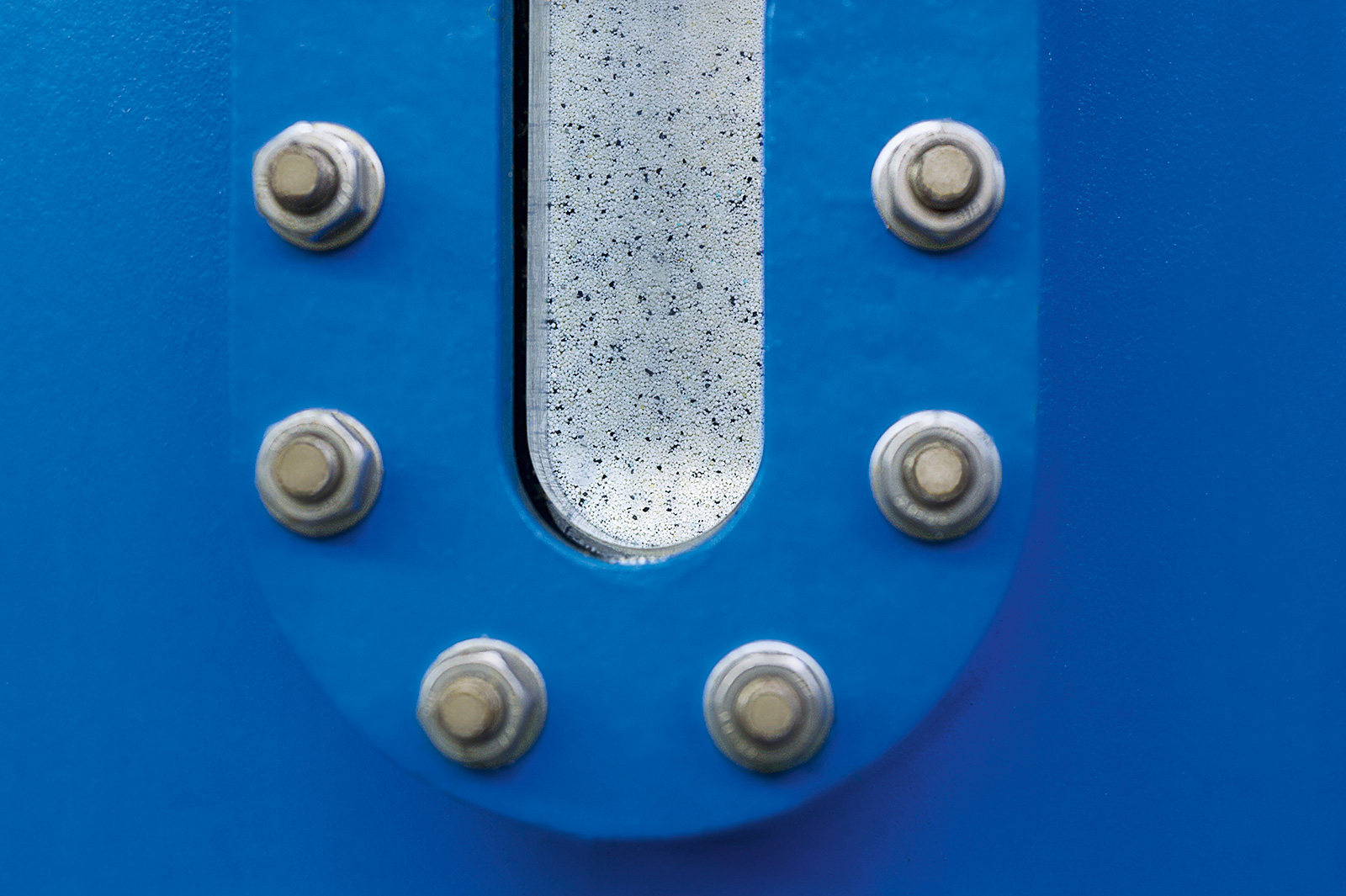 Ionenaustauscher wird regeneriert Ionenaustauscher wird regeneriert